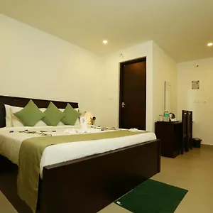 Hotel Satra Wayanad Kalpetta